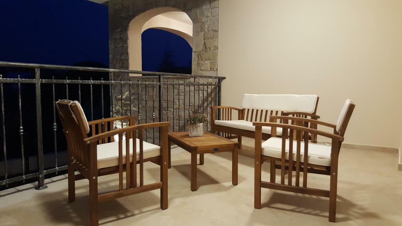 Villa Martina Pinezići Esterno foto